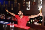 Saturday Night at Els' Pub, Byblos